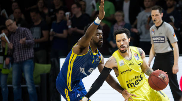 他在某些检 他在某些检