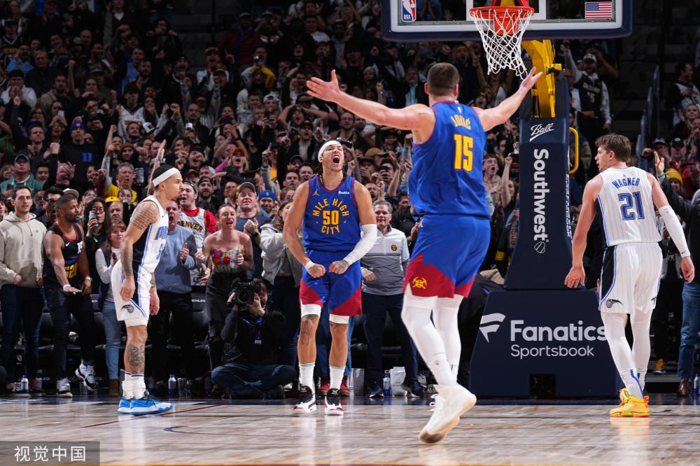 湖人队的安 湖人队的安