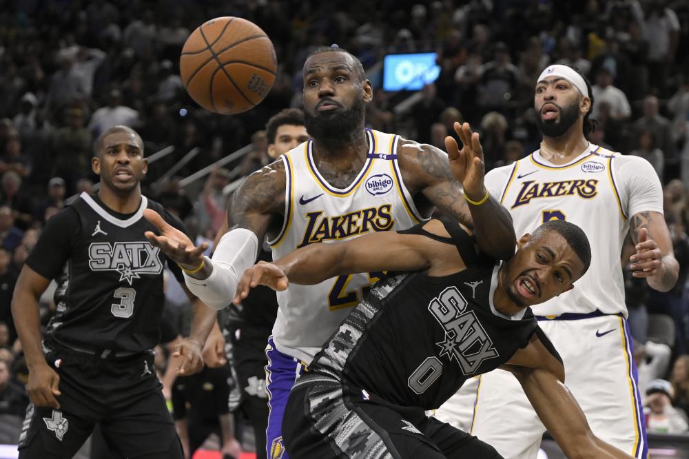 半场的抢断 半场的抢断